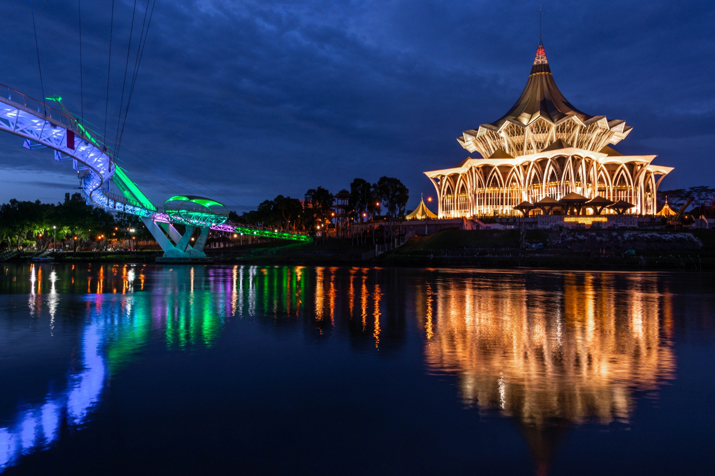 Kuching,_Sarawak[1].webp